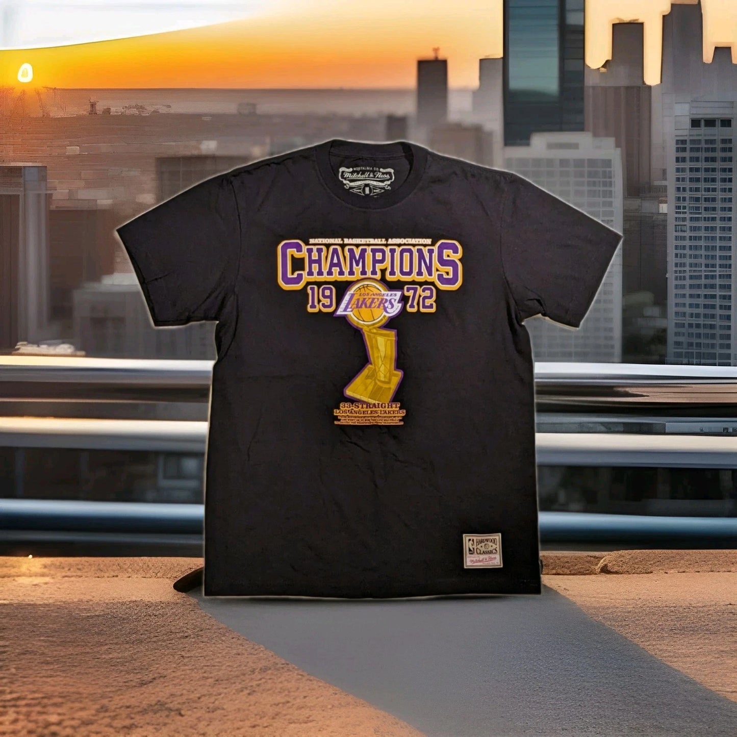 Mitchell & Ness Nba La Lakers 1972 Champions Men's T-shirt Size M Nwt 45 Retail | Trendy Graphic Tee | Casual Unisex T-shirt
