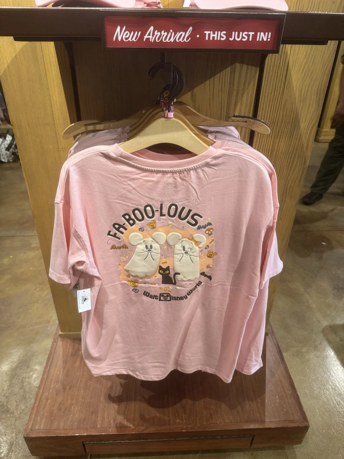 2025 Walt Disney World Halloween Mickey Minnie Ghost Fa boo lous Pink Shirt S