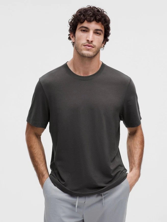 2nd Restock Lululemon Men’s “zeroed In” Short Sleeve T shirt (l) *bestseller*