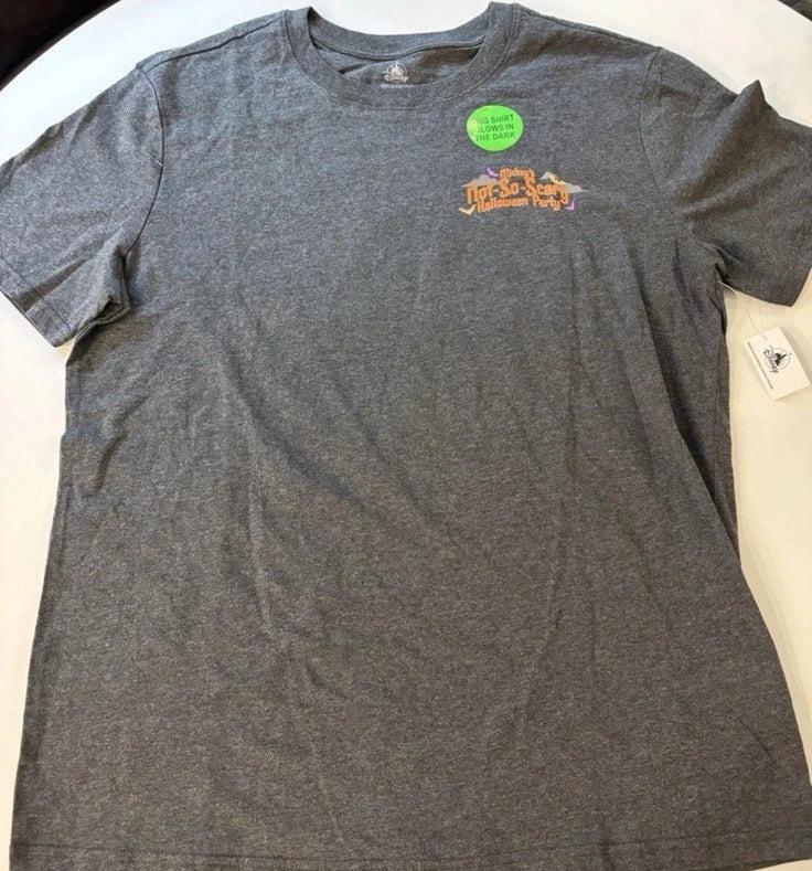 Disney Mickey’s Not So Scary Halloween Party 2025 Passholder T shirt Size Xl New