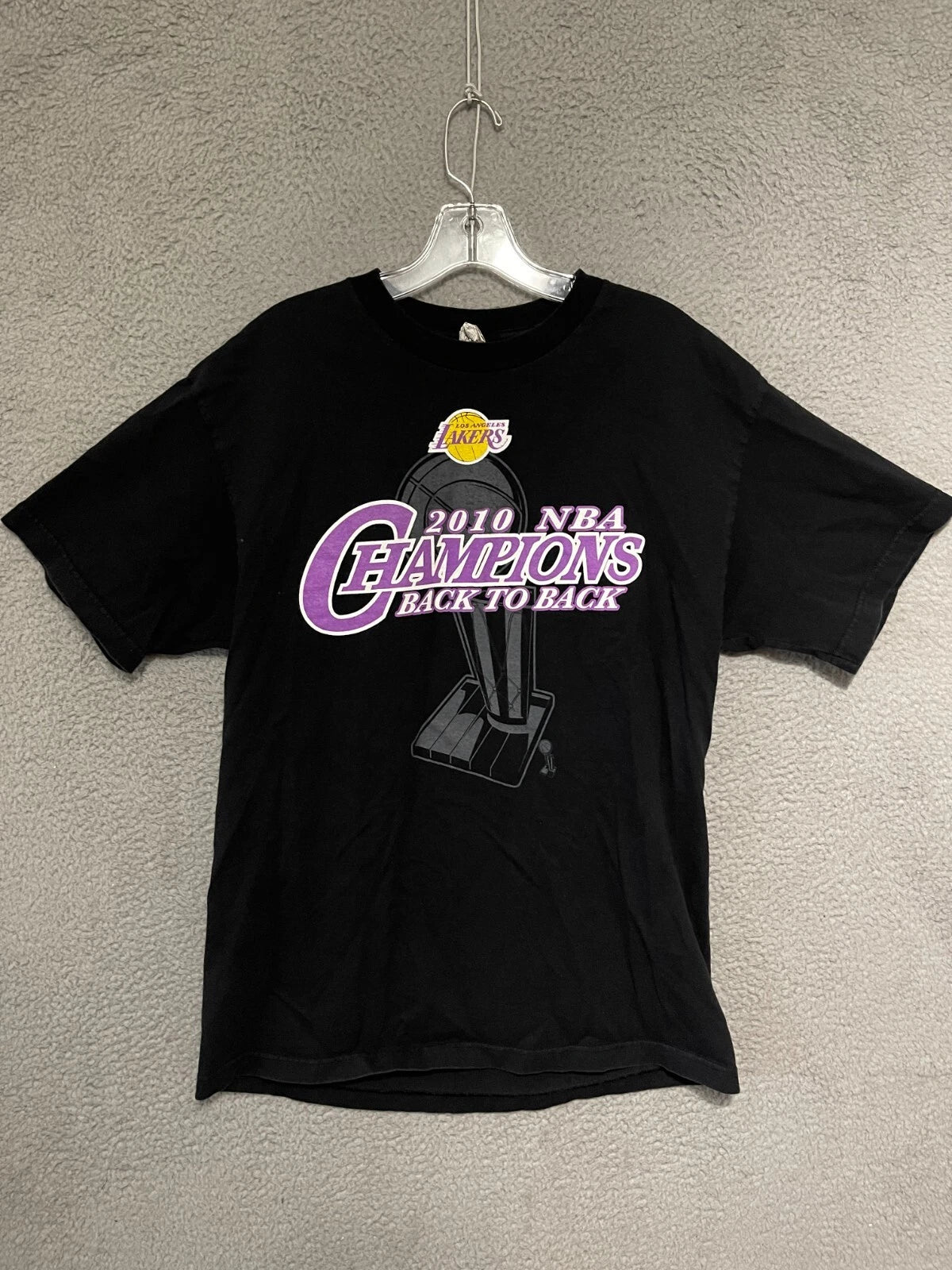 Los Angeles Lakers 2010 Nba Finals Champions Shirt Size Large Black Adult Cotton | Trendy Graphic Tee | Casual Unisex T-shirt