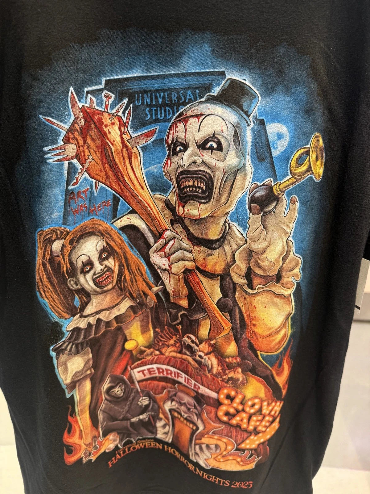 Universal Halloween Horror Nights Hhn 2025 Terrifier Art Clown Cafe Small Mens T