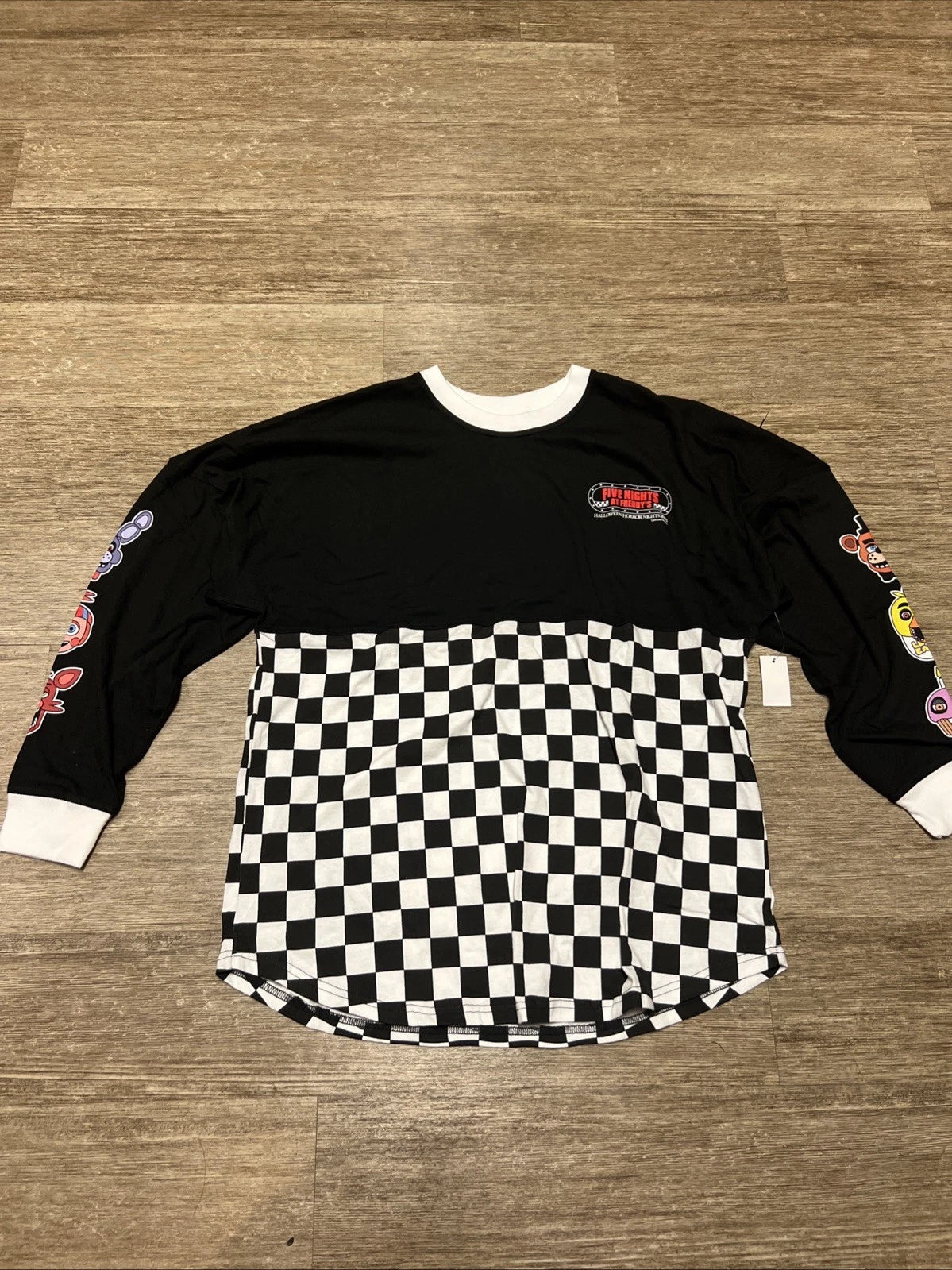 Universal Halloween Horror Nights Fnaf Five Nights At Freddy's Long Sleeve Shirt