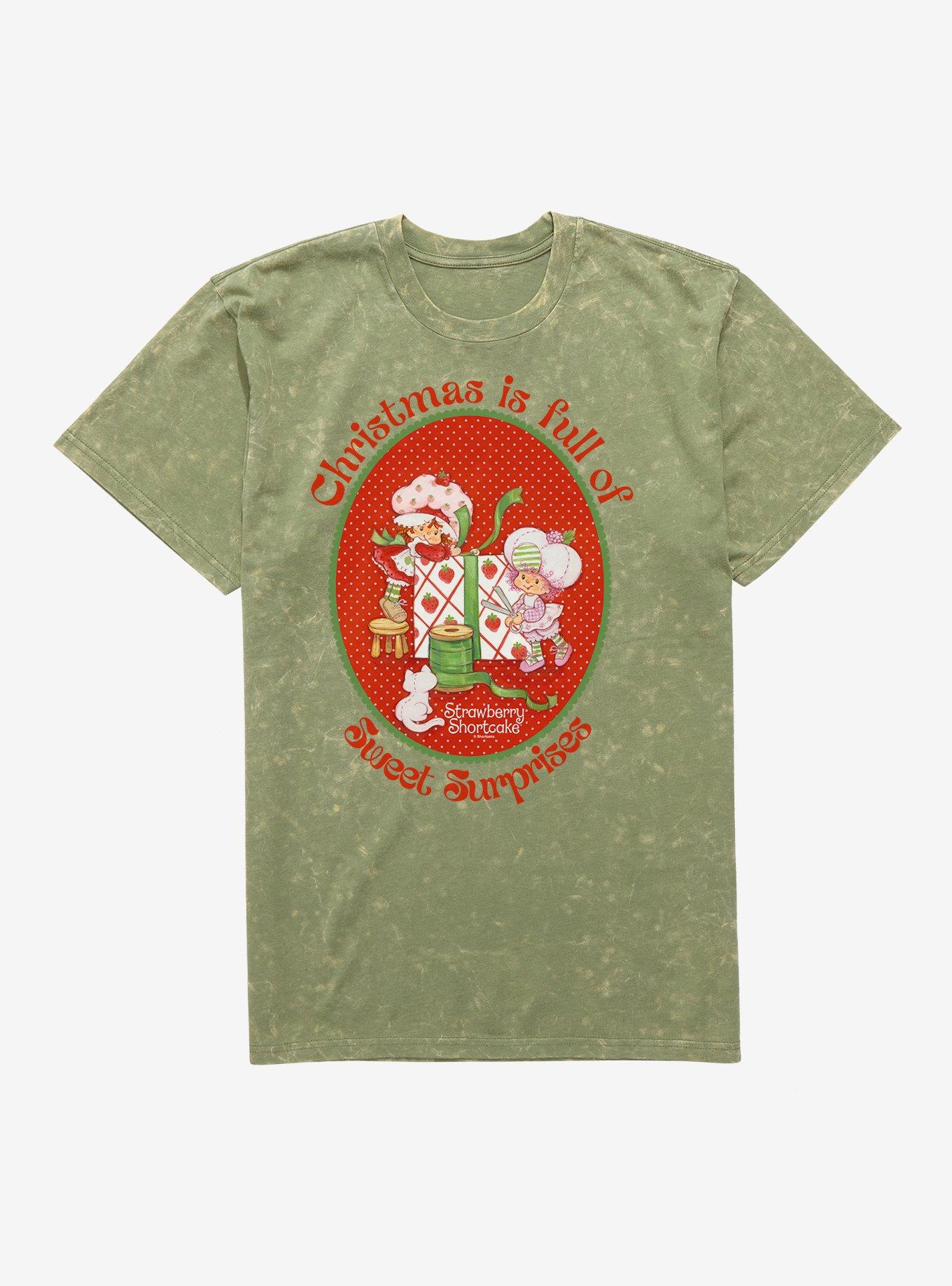 Strawberry Shortcake Christmas Sweet Surprises Mineral Wash TShirt T-Shirt | High-Quality Print | Perfect For Daily Wear
