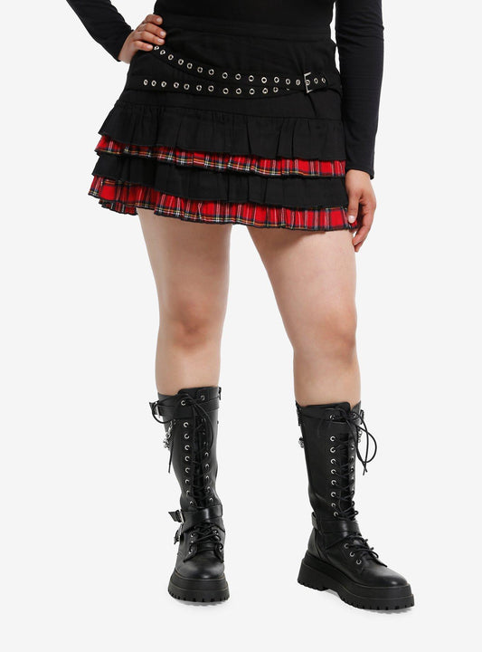 Social Collision Red Plaid Black Grommet Buckle Mini Skirt Plus Size T-Shirt – Vintage Style Artwork | Must-Have Style
