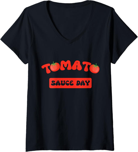 Womens Groovy Tomato Sauce Day passata Tomato Family Gathering V-Neck