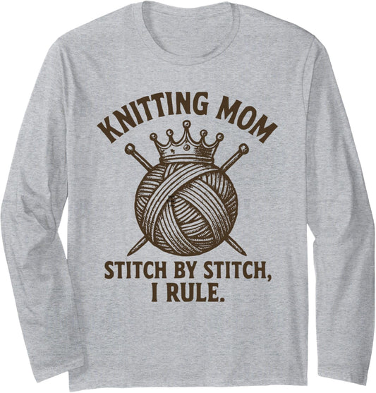 Knitting Mom Yarn Queen Vintage Funny Yarn Ball Long Sleeve