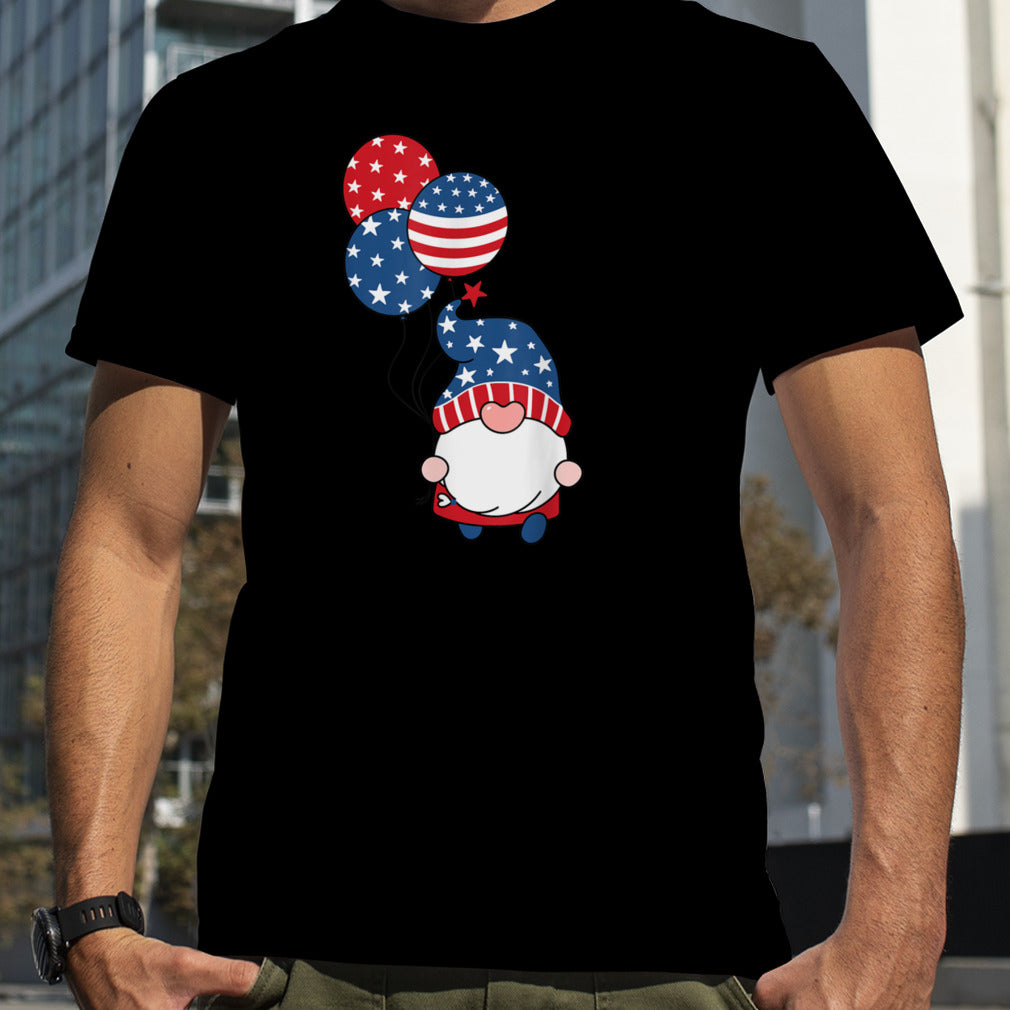 USA Gnomes for chritsmas T Shirt B0BNP868NV