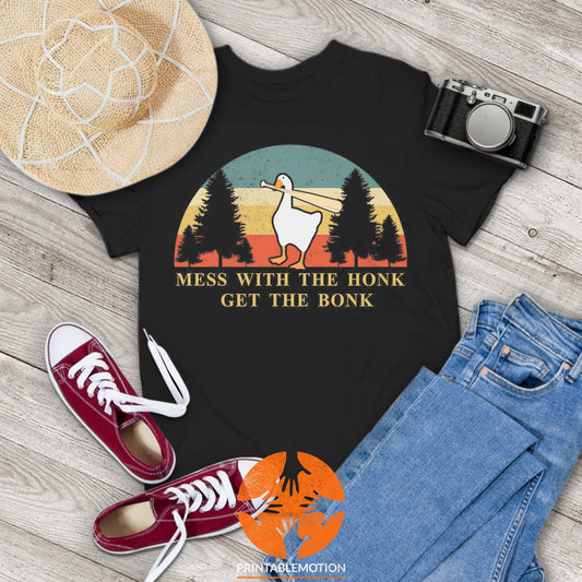 Mess with the Honk Get The Bonk Funny Goose Vintage T-Shirt, Goose Shirt, Untitled Goose Game Shirt, Funny Gift Tee For You And Your Friends