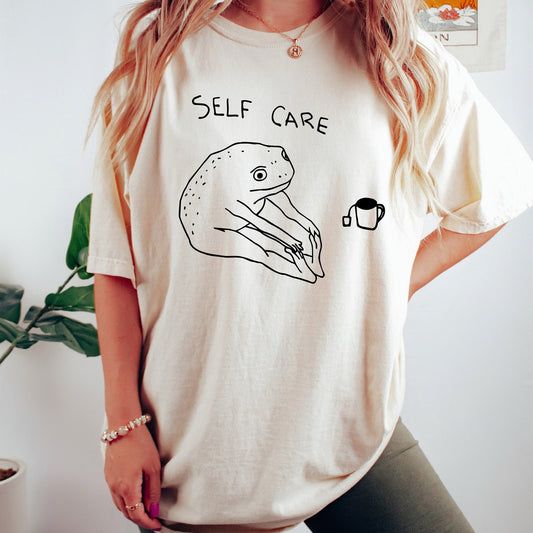 Funny Frog Self Care T-Shirt: Retro T-Shirt Birthday Gift Cottagecore Frog Tee Gift