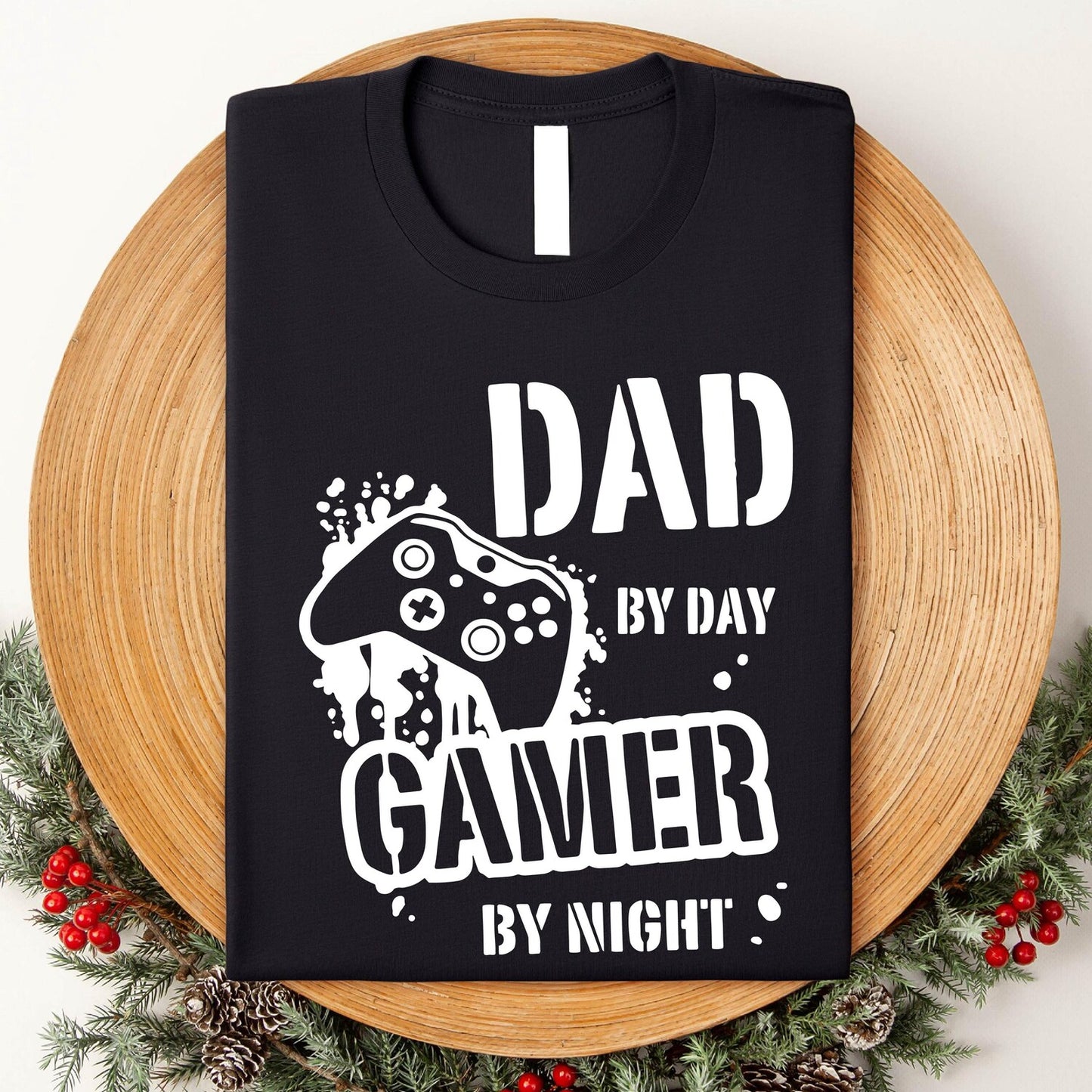 Dad Gamer T-Shirt | Funny Father's Day Retro Gaming Gift | Vintage Gamer Tee