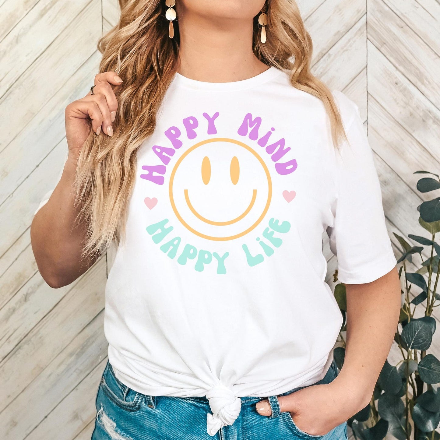 Happy Mind Happy Life T-Shirt | Retro Smiley Face Graphic Tee