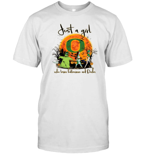 Just A Girl Who Love Halloween And Oregon Ducks Football T Shirt