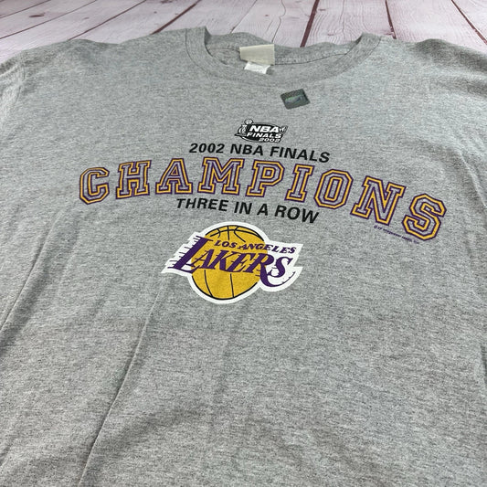 Los Angeles Lakers 2002 2xl Nba Finals Champions T-shirt Mens - Lee Sport New | Trendy Graphic Tee | Casual Unisex T-shirt