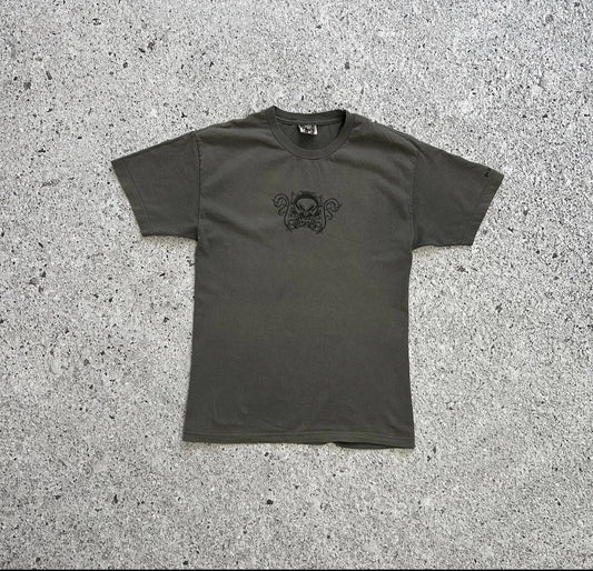 Vintage 90s Blind Skateboard Graphic Skeleton Men’s T-shirt Size L