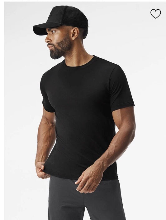 5th Restock Alo Yoga Men’s “conquer Reform” Short Sleeve Tee (l) *bestseller*