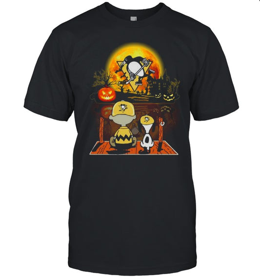 Snoopy and Charlie Brown Pumpkin Pittsburgh Penguins Halloween Moon shirt