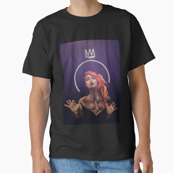 Queen Classic T-Shirt by lembryon