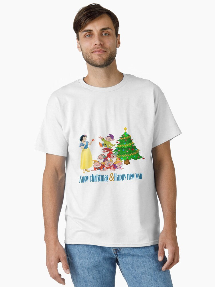 Snow White celebrates Christmas with her seven dwarfs friends Classic TShirt T-Shirt | Best-Selling Design | Perfect For Daily Wear