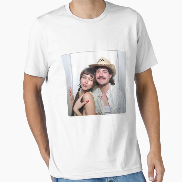 enya and drew Sticker Essential T-Shirt for Sale by BrysonRosea